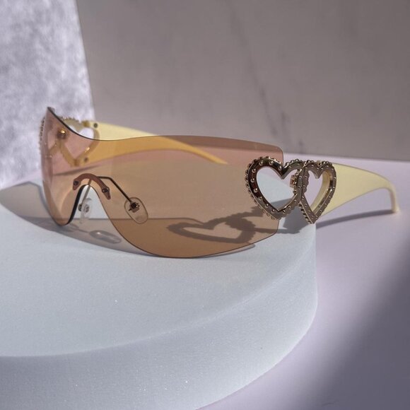Y2K Rimless Sunglasses, Unisex in Champagne Beige. Trendy Gradient Wrap-Around - Picture 1 of 7